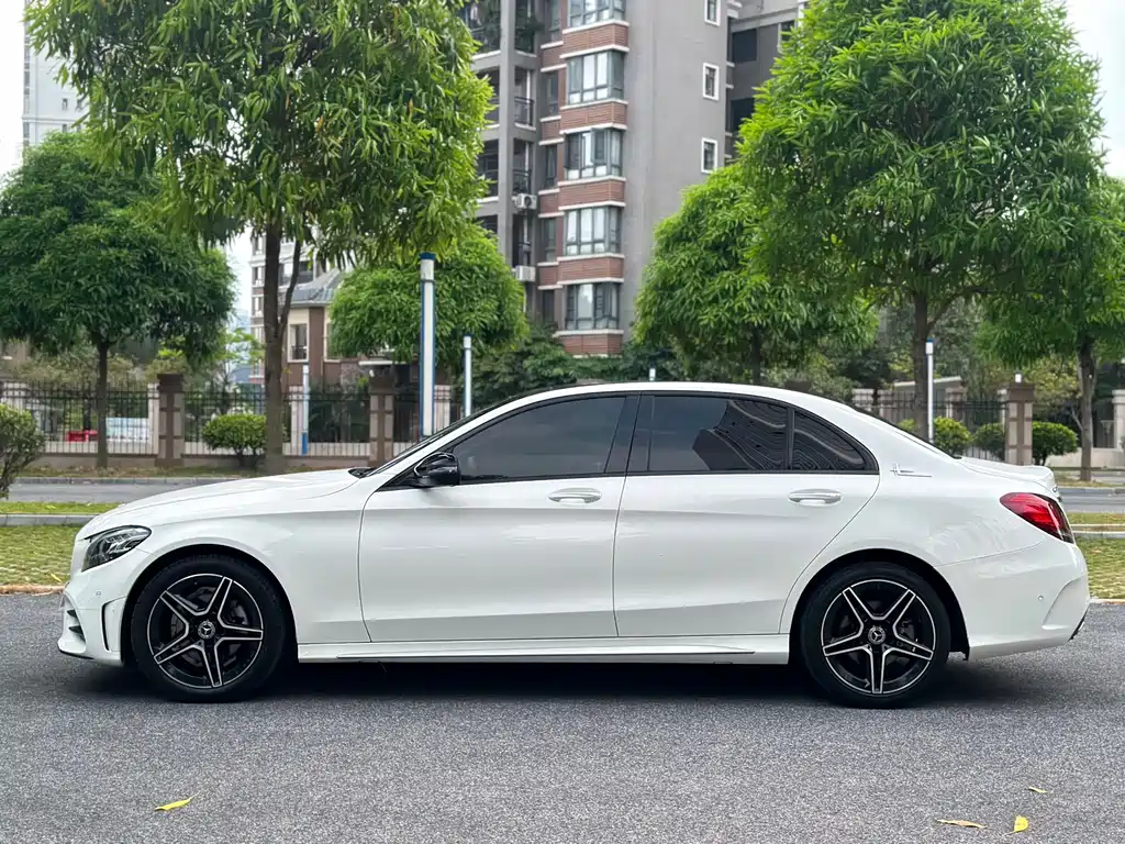 Mercedes-Benz C-Class — фото 4
