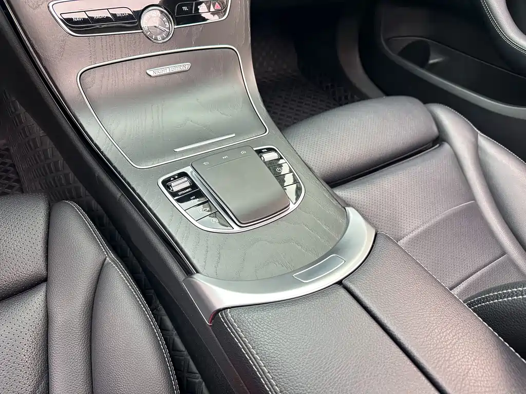 Mercedes-Benz C-Class — фото 10