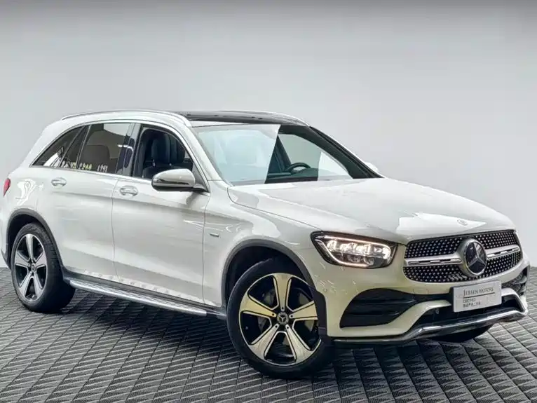 Mercedes-Benz GLC — фото 3