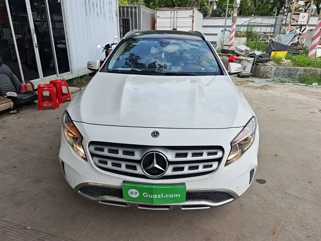 Mercedes-Benz GLA — фото 3