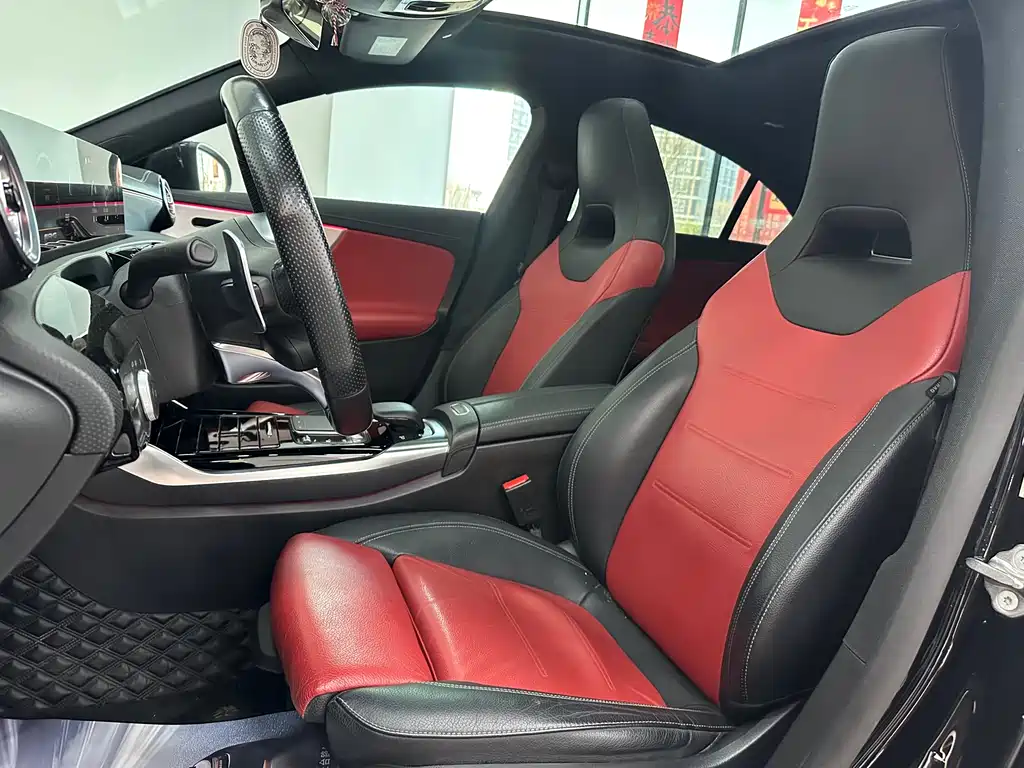 Mercedes-Benz CLA AMG — фото 18