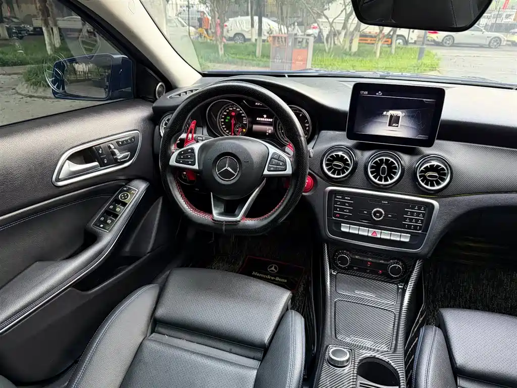 Mercedes-Benz GLA — фото 8