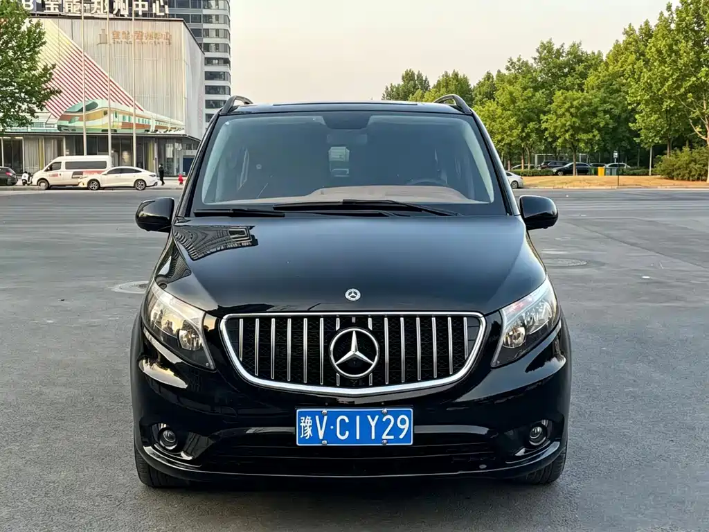 Mercedes-Benz Vito — фото 2