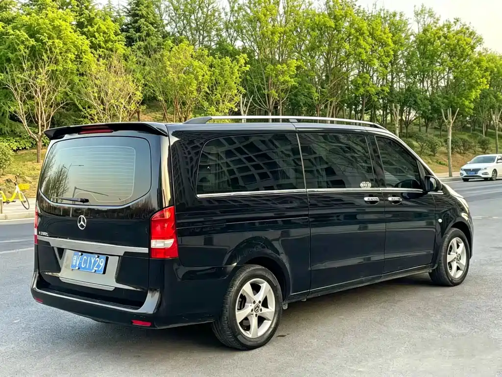 Mercedes-Benz Vito — фото 8