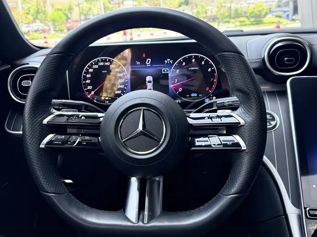 Mercedes-Benz C-Class — фото 14