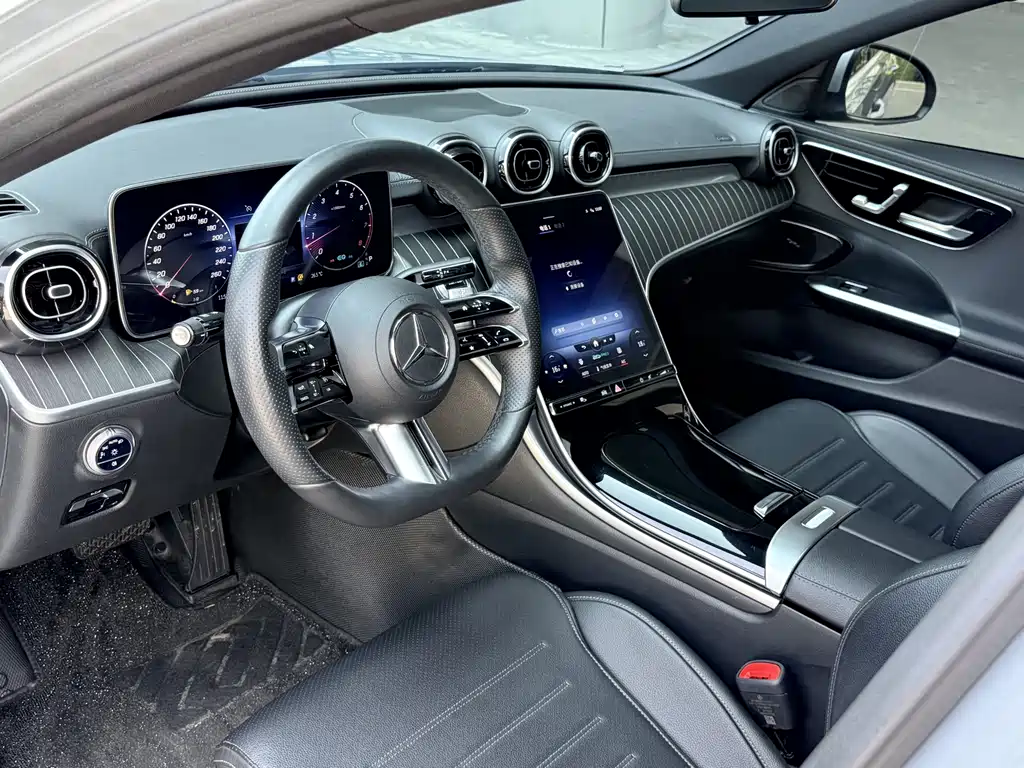 Mercedes-Benz C-Class — фото 10