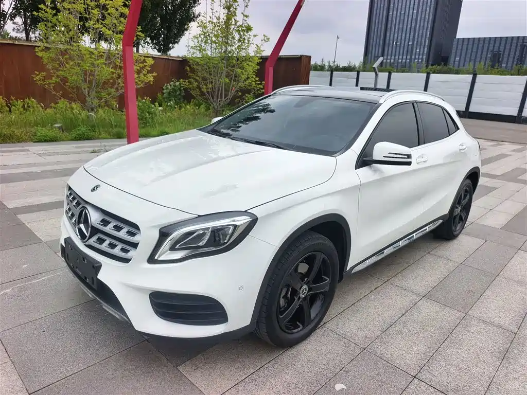 Mercedes-Benz GLA — фото 2