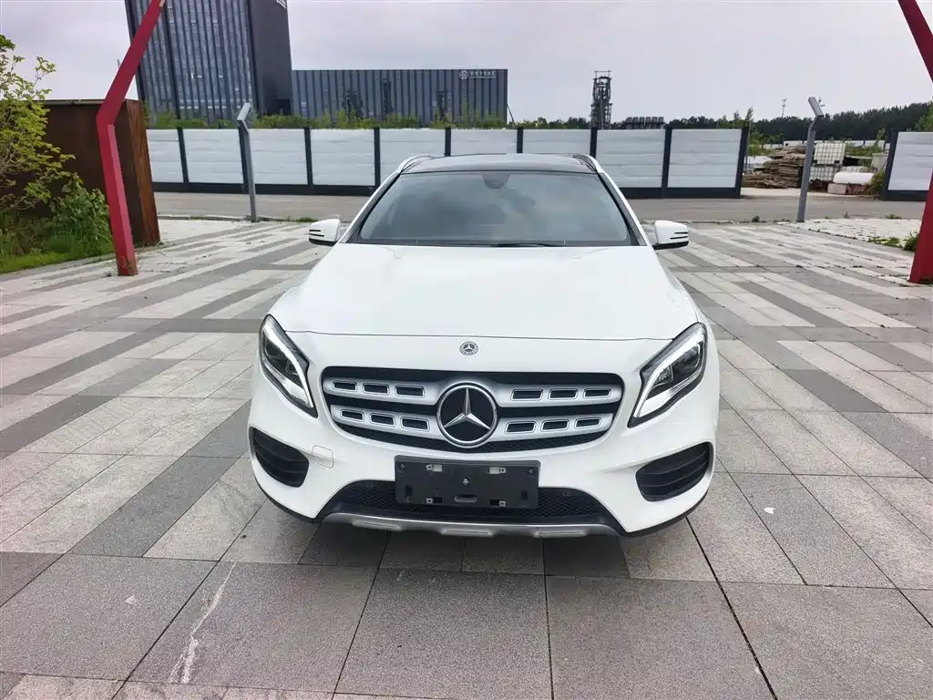 Mercedes-Benz GLA — фото 4