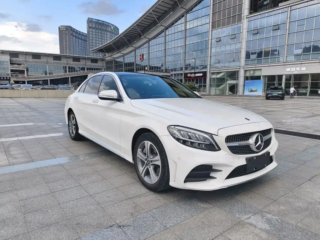 Mercedes-Benz C-Class — фото 3