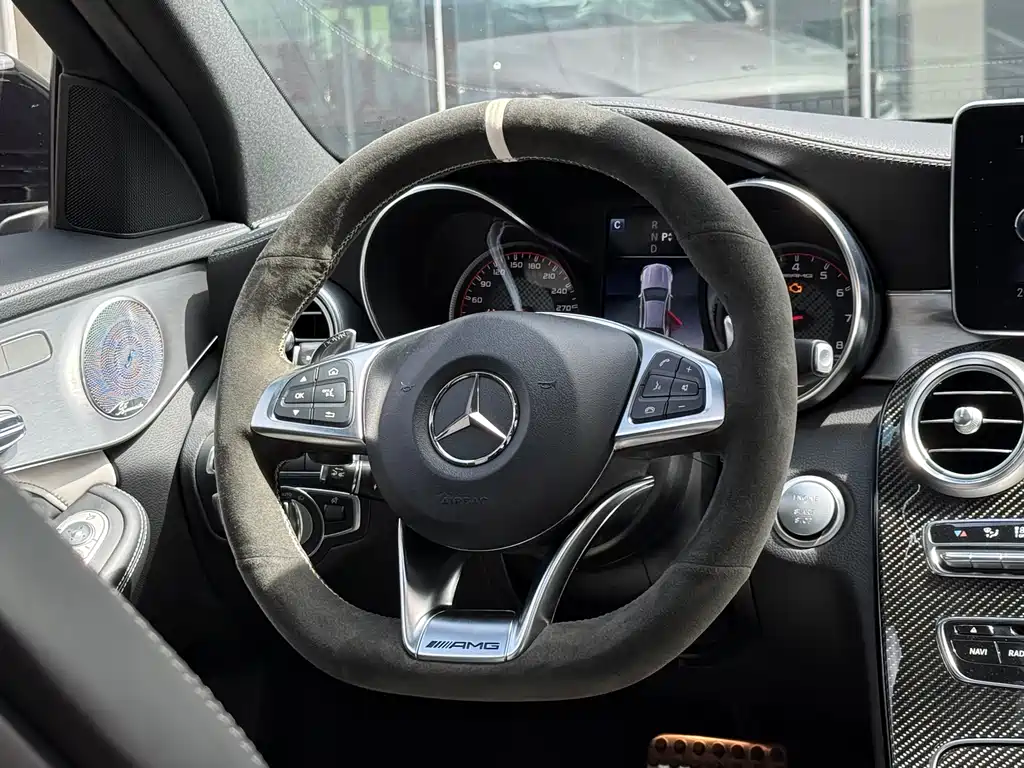 Mercedes-Benz C-Class AMG — фото 4