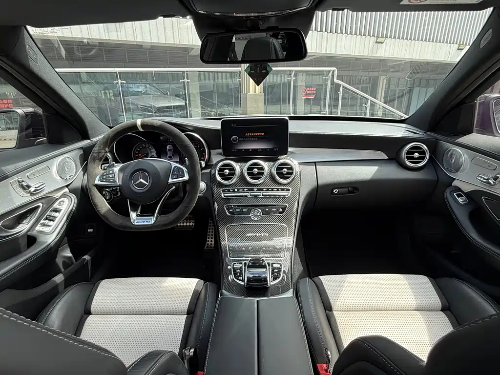 Mercedes-Benz C-Class AMG — фото 6