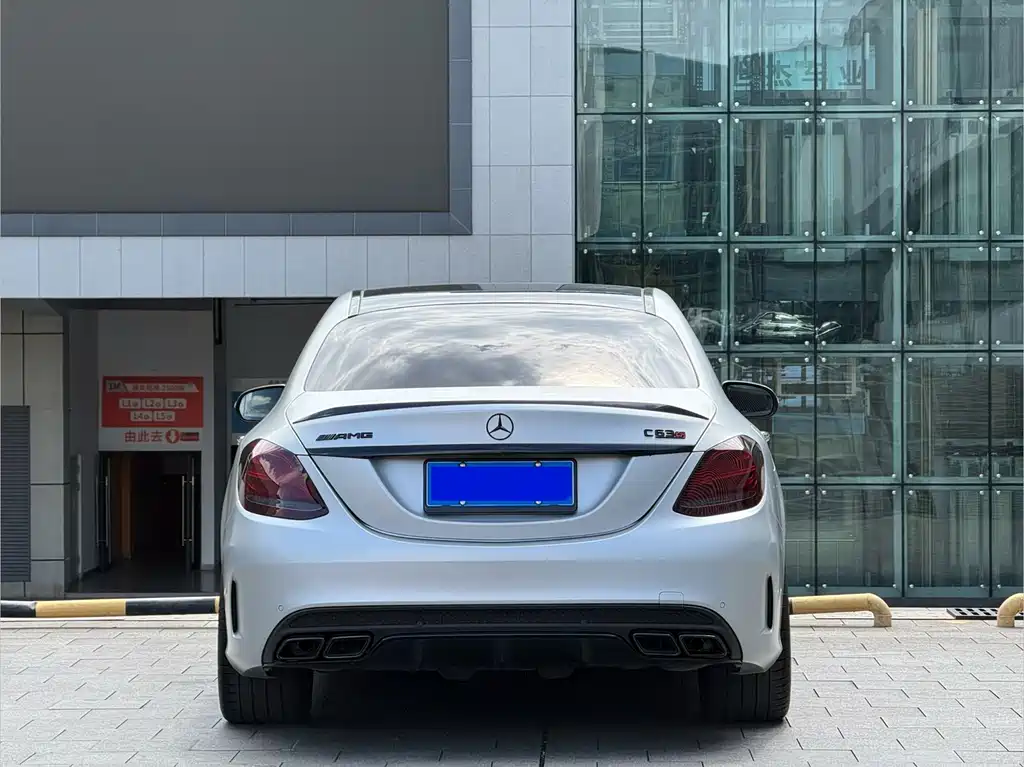 Mercedes-Benz C-Class AMG — фото 9
