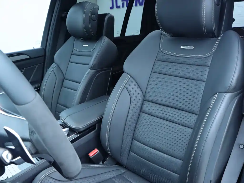 Mercedes-Benz GLS AMG — фото 7