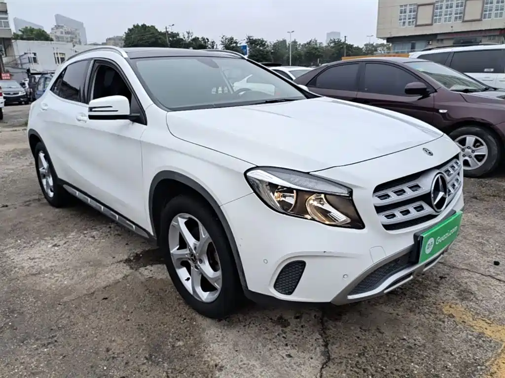 Mercedes-Benz GLA — фото 4
