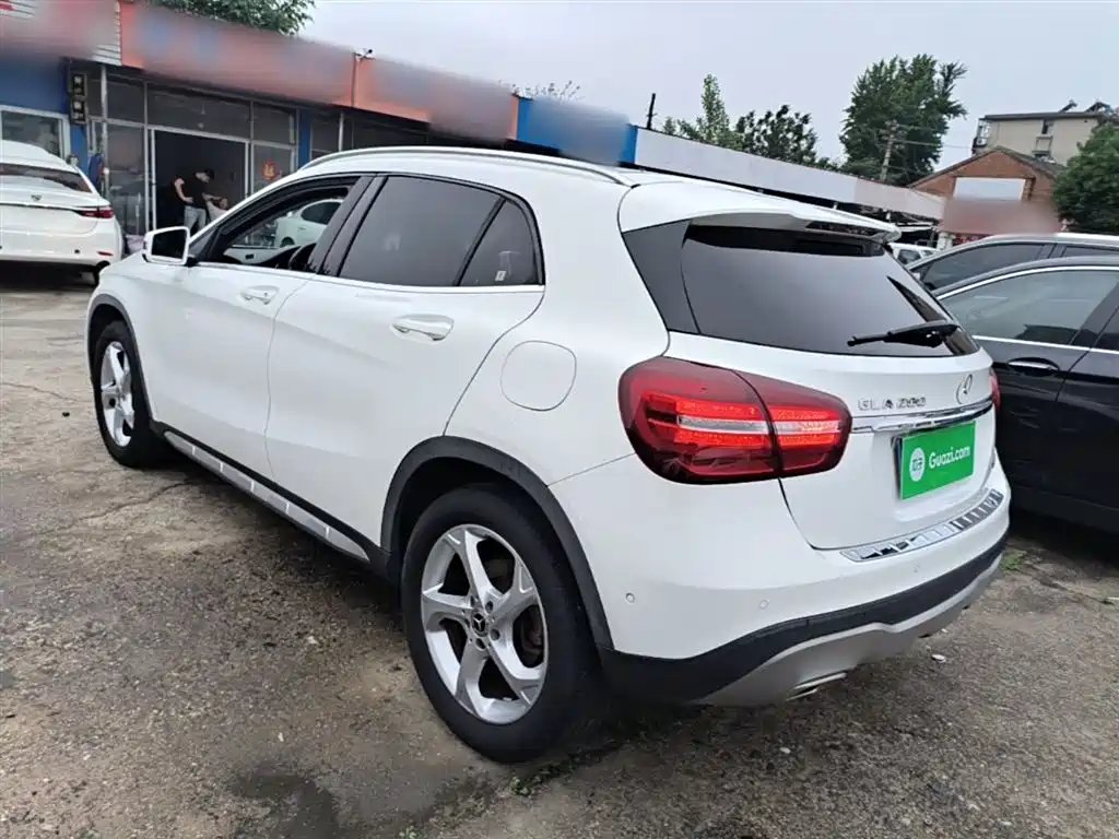 Mercedes-Benz GLA — фото 5