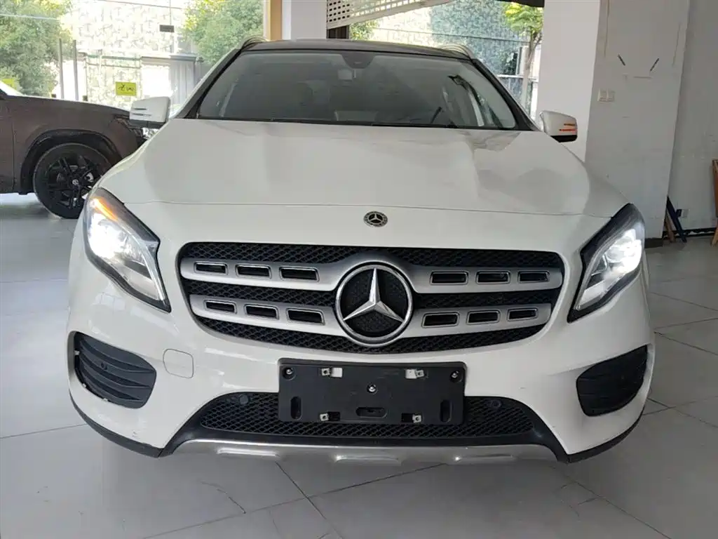 Mercedes-Benz GLA — фото 3