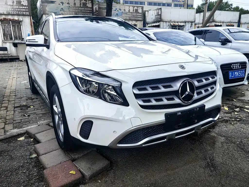 Mercedes-Benz GLA — фото 3