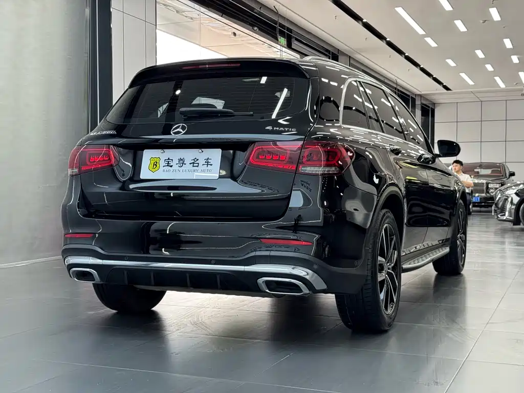 Mercedes-Benz GLC — фото 6