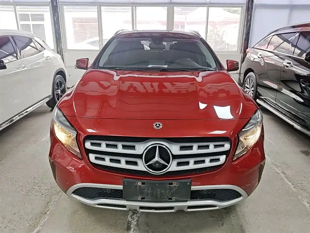 Mercedes-Benz GLA — фото 3