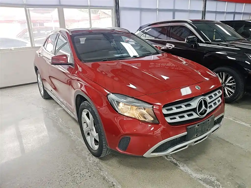 Mercedes-Benz GLA — фото 4