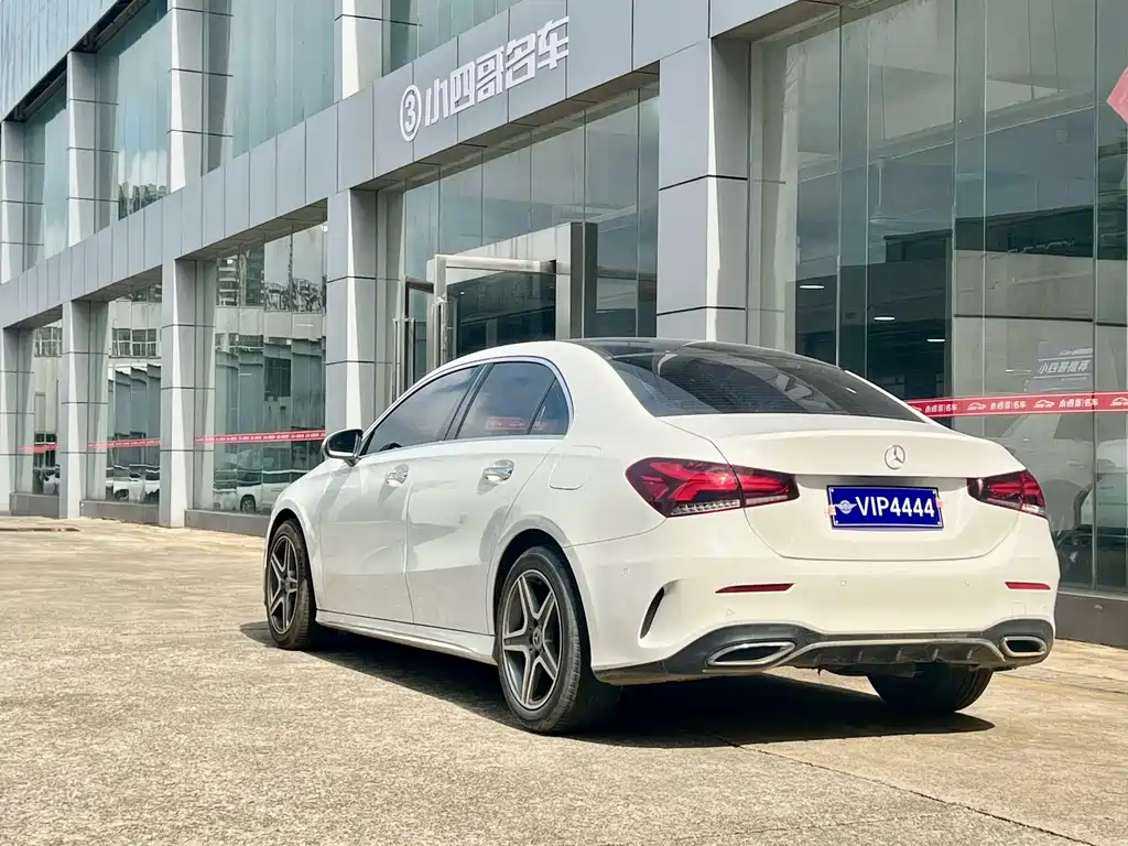 Mercedes-Benz A-Class — фото 4