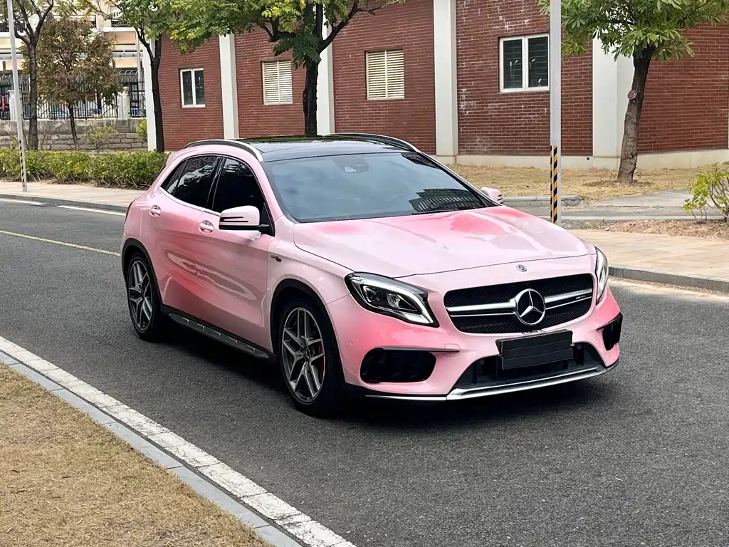 Mercedes-Benz GLA AMG — фото 3