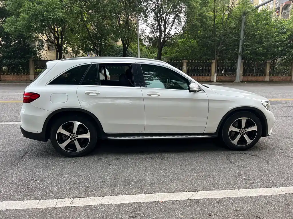 Mercedes-Benz GLC — фото 13