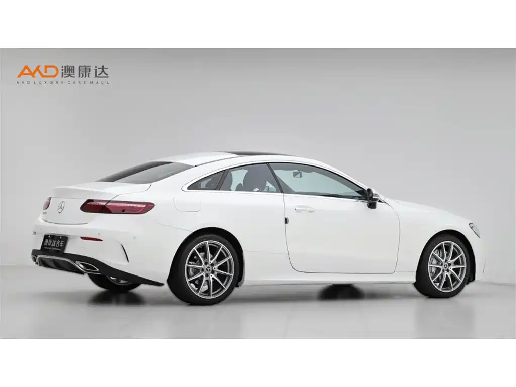 Mercedes-Benz E-Class (Import) — фото 3