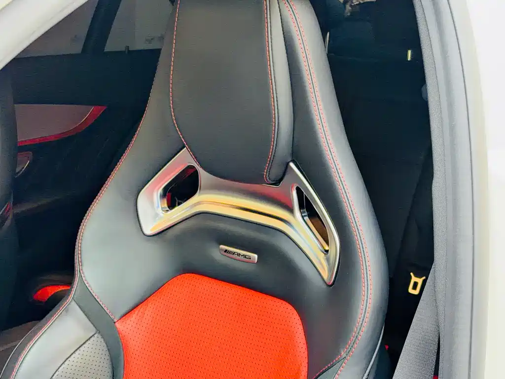 Mercedes-Benz C-Class AMG — фото 13