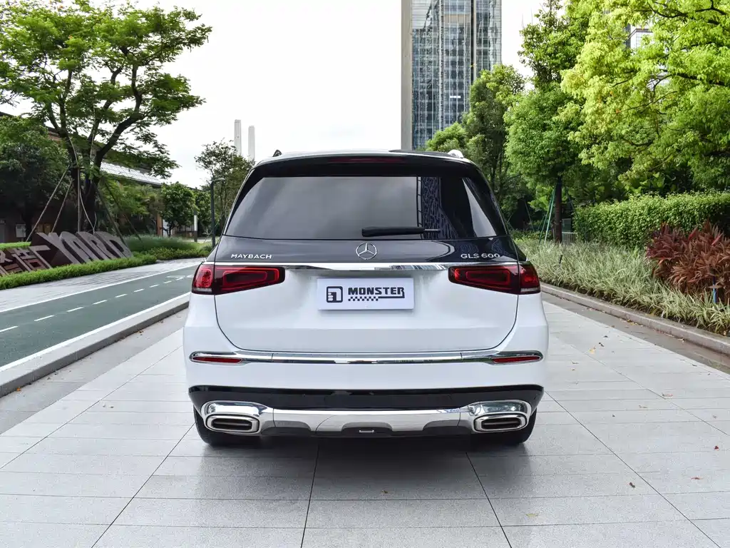 Mercedes-Benz GLS — фото 5
