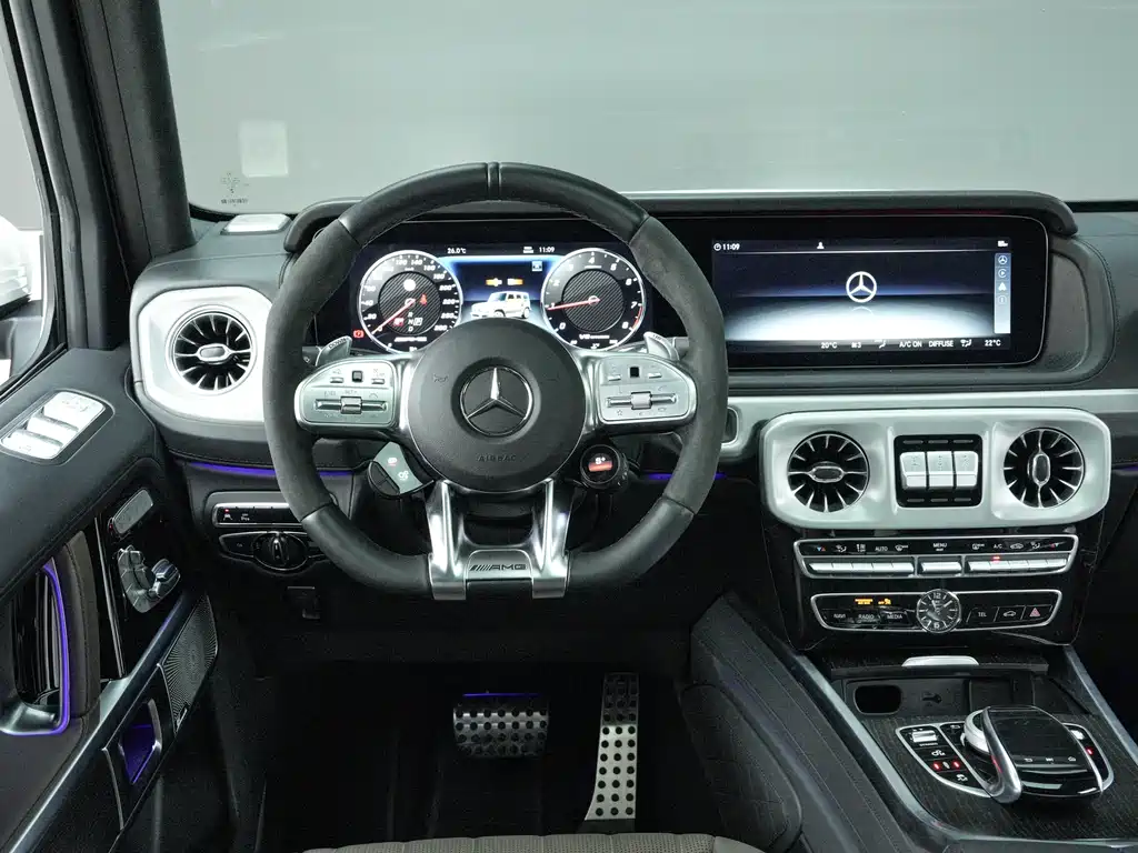 Mercedes-Benz G-Class AMG — фото 18