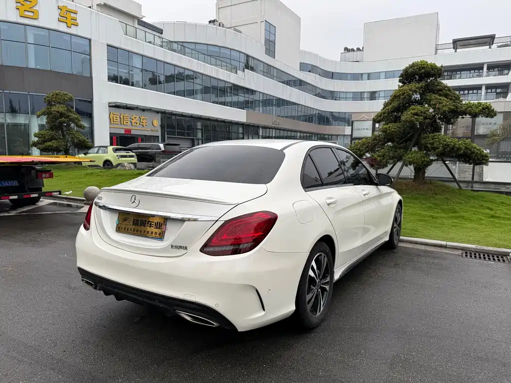 Mercedes-Benz C-Class — фото 13