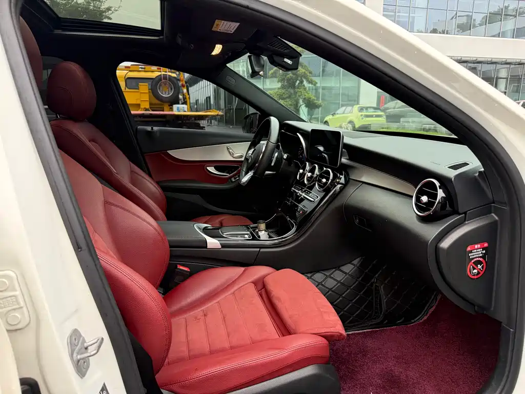 Mercedes-Benz C-Class — фото 16