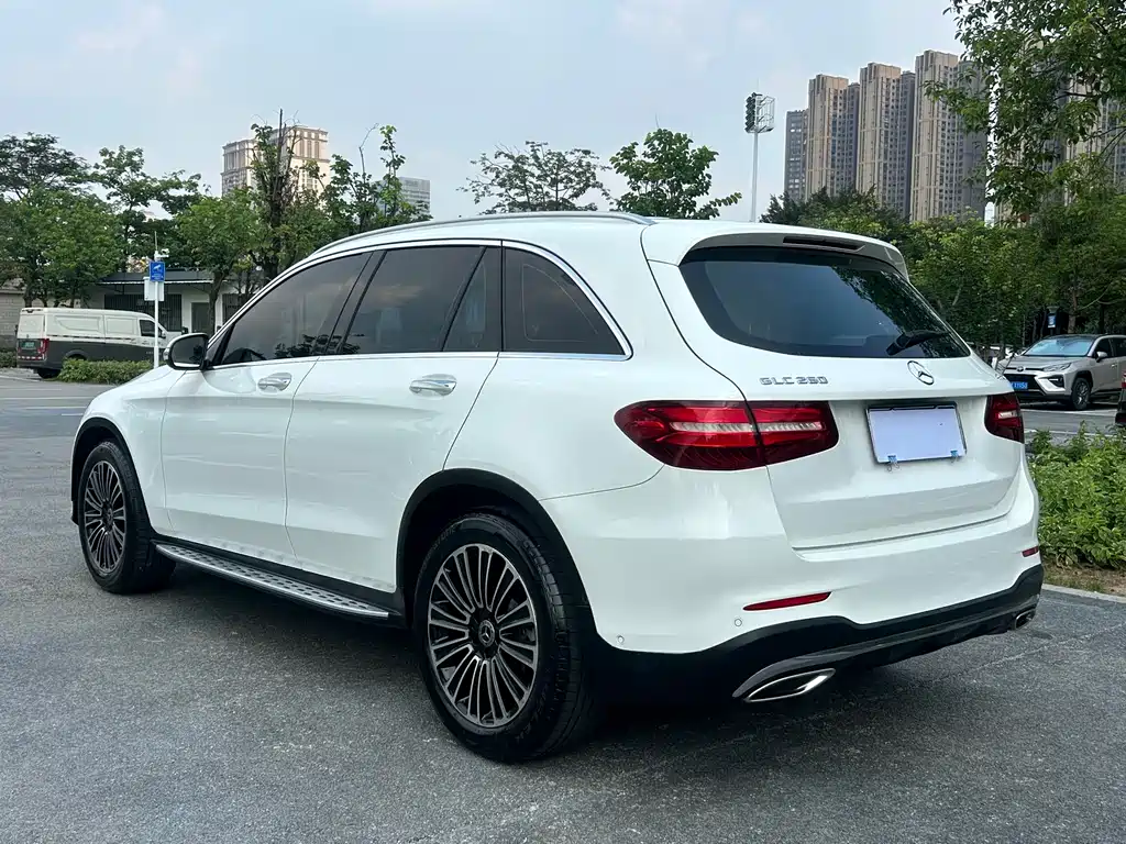 Mercedes-Benz GLC — фото 14