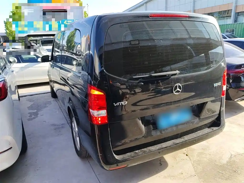 Mercedes-Benz Vito — фото 5