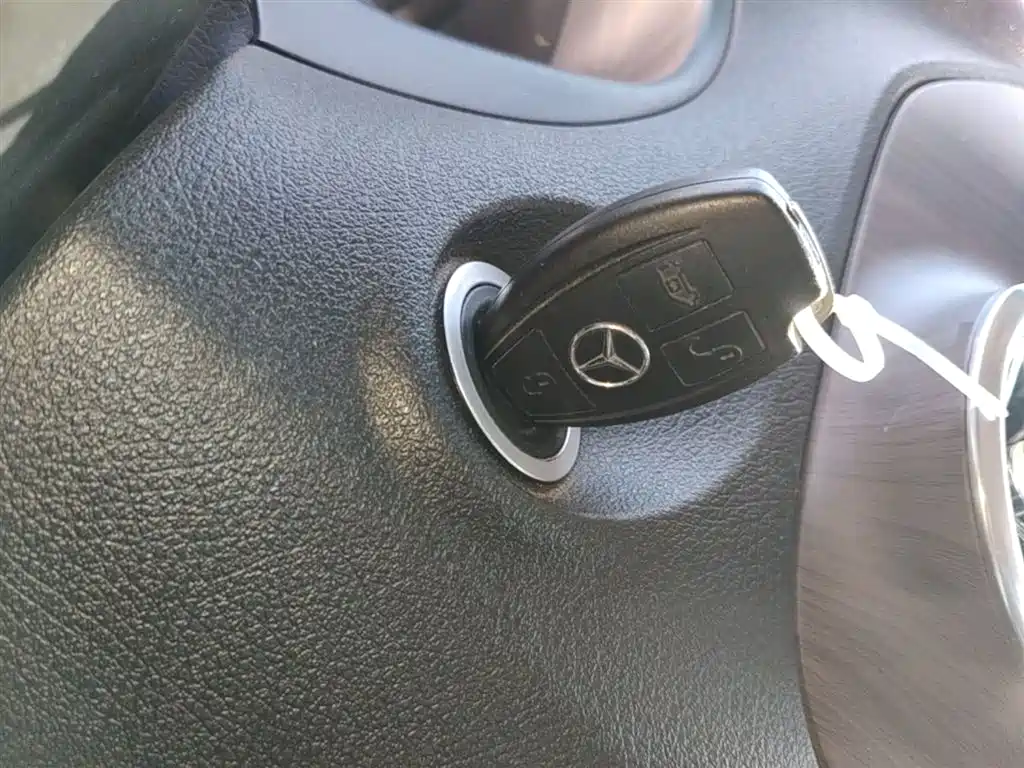 Mercedes-Benz Vito — фото 9