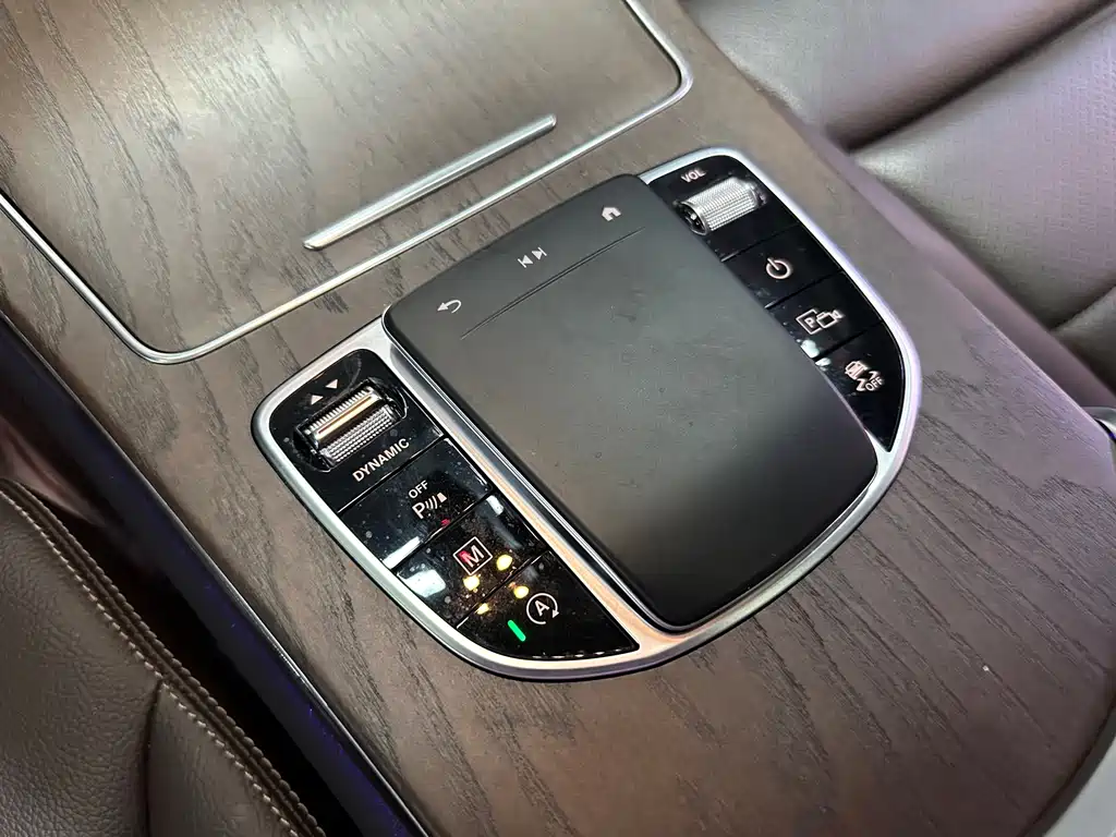 Mercedes-Benz GLC — фото 10