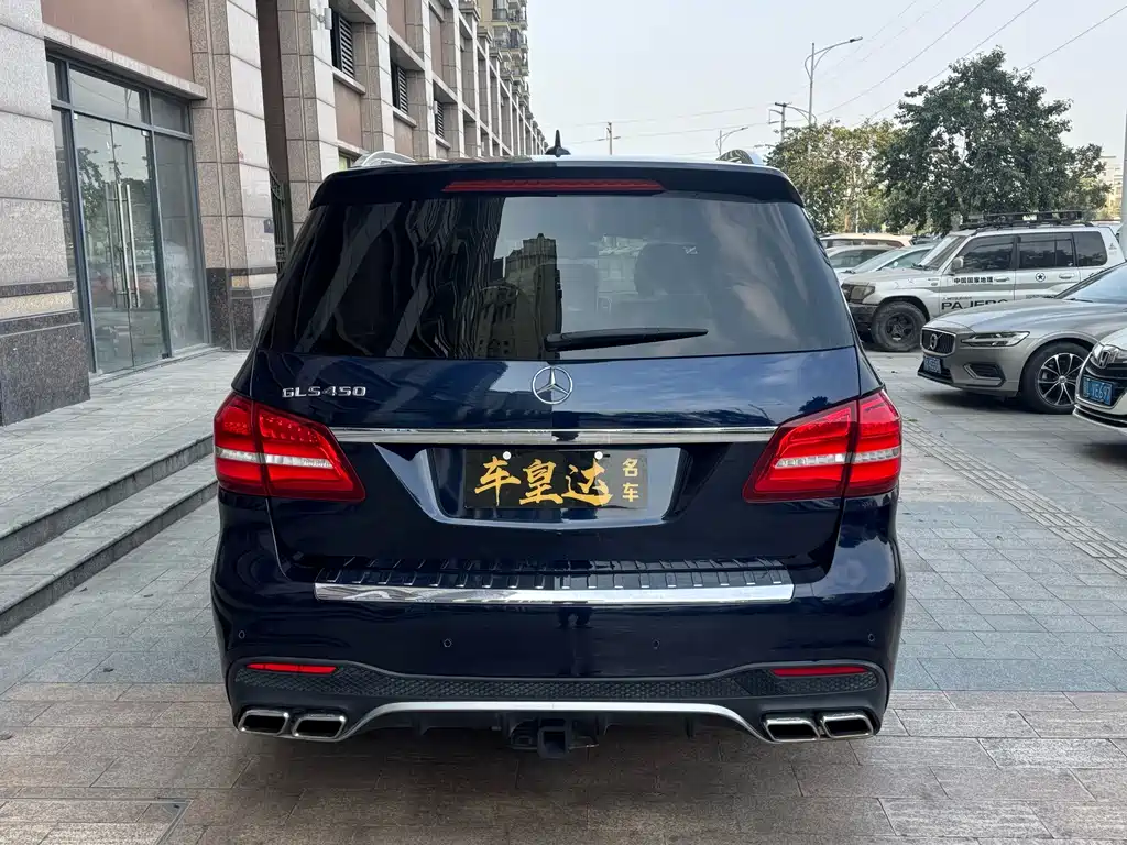 Mercedes-Benz GLS — фото 4