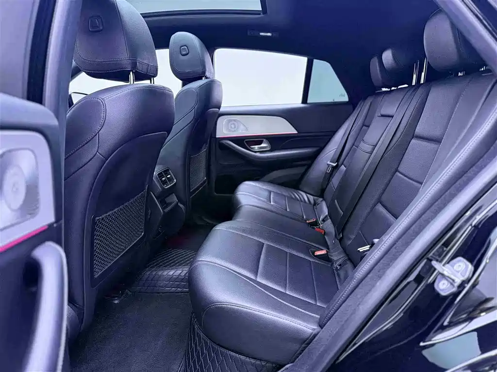 Mercedes-Benz GLE (Import) — фото 15