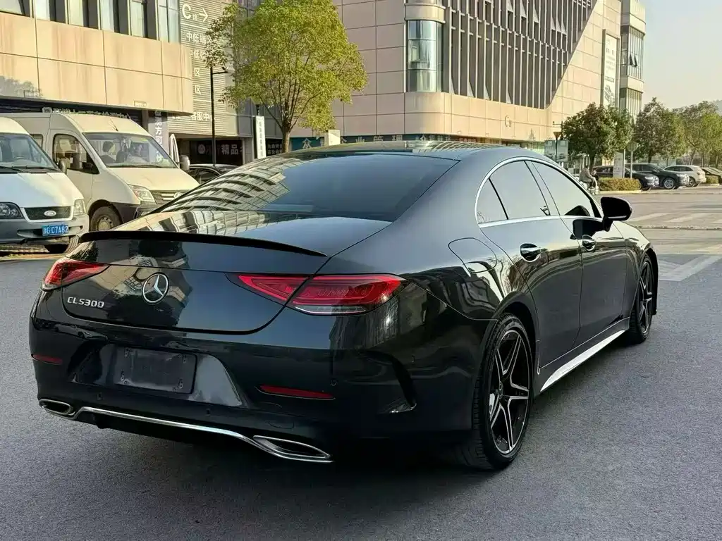 Mercedes-Benz CLS — фото 4