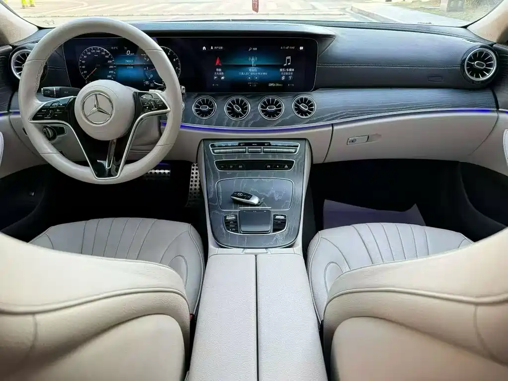 Mercedes-Benz CLS — фото 7