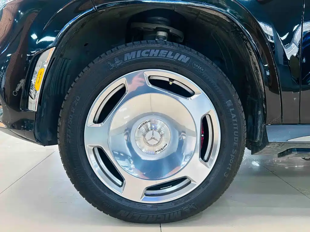 Mercedes-Benz GLS — фото 20
