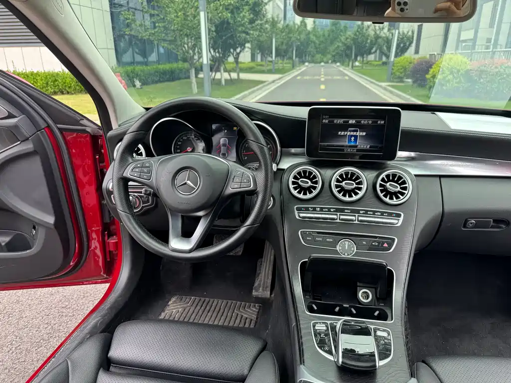 Mercedes-Benz C-Class — фото 14