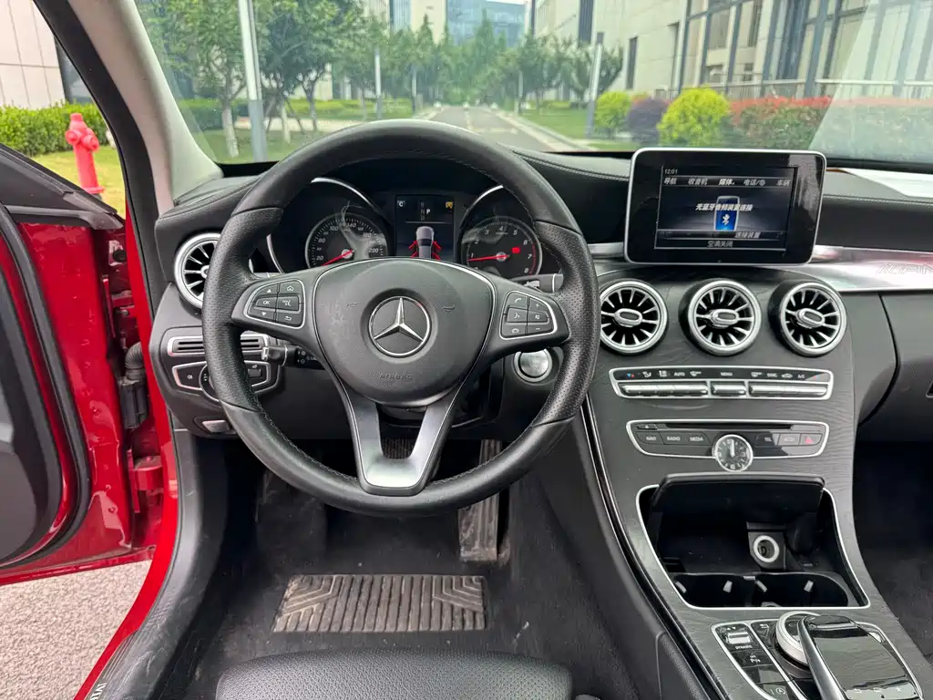 Mercedes-Benz C-Class — фото 18