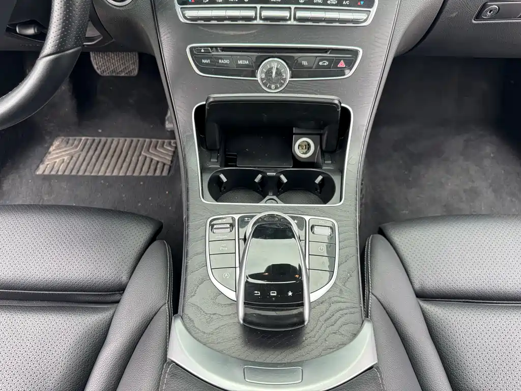 Mercedes-Benz C-Class — фото 19