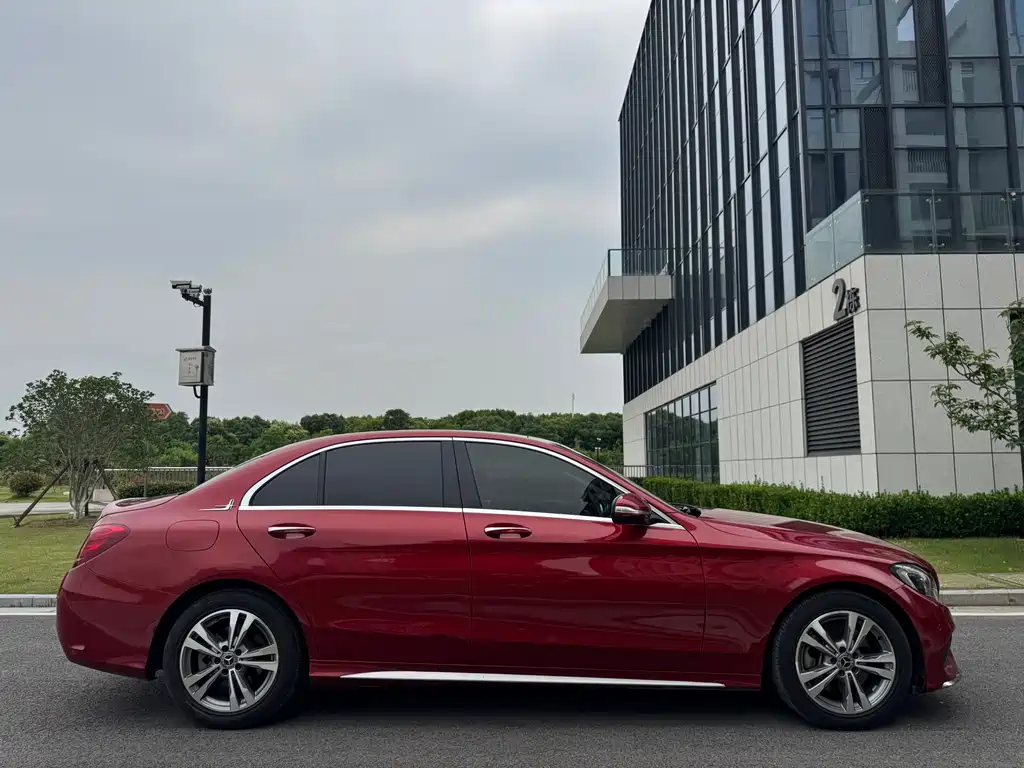 Mercedes-Benz C-Class — фото 4