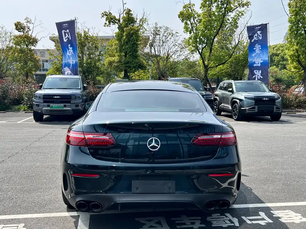 Mercedes-Benz E-Class (Import) — фото 5