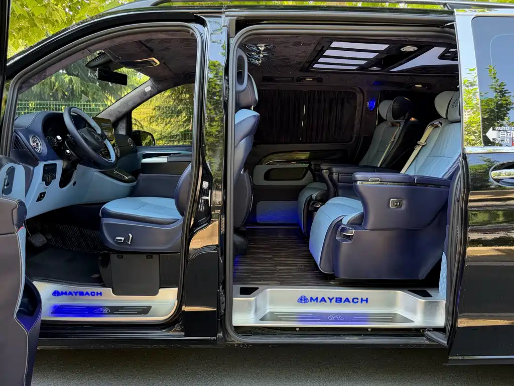 Mercedes-Benz Vito — фото 11