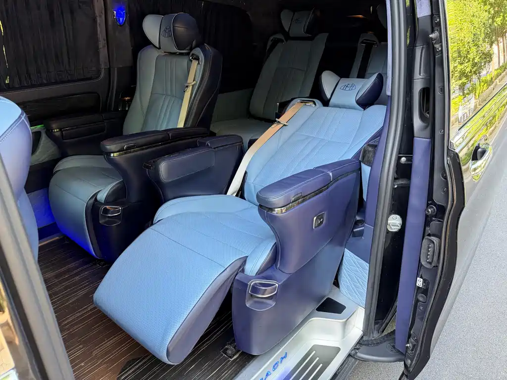 Mercedes-Benz Vito — фото 15