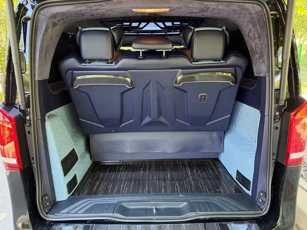 Mercedes-Benz Vito — фото 21